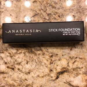 Anastasia Beverly Hills Mink Stick Foundation